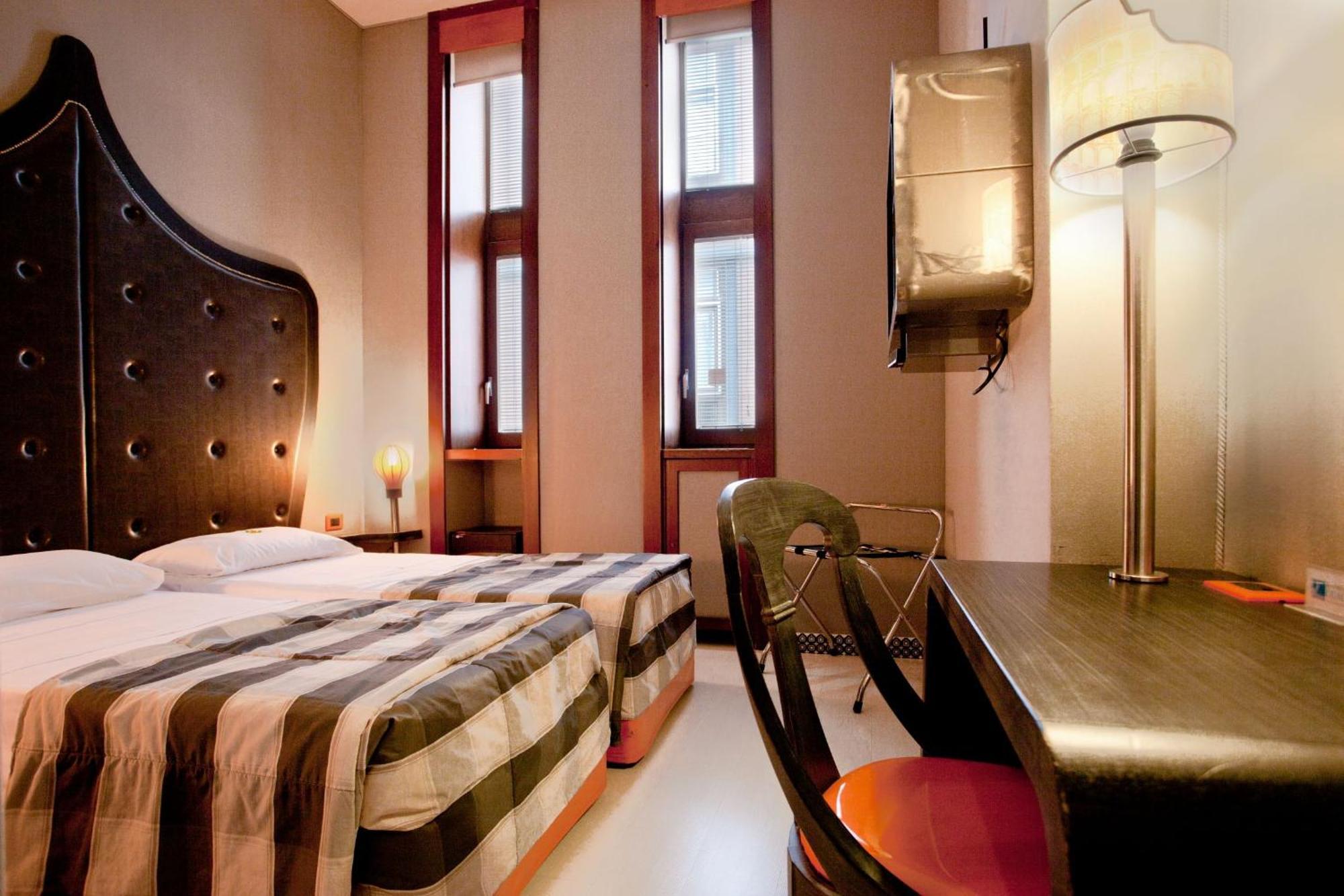 Orange Hotel — Photos 3